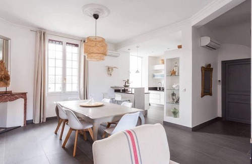 Convention House | Narbonne central with saltwater pool and family friendly, location!