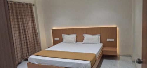 Amalner Hotel | Narmada Resort and Hotel