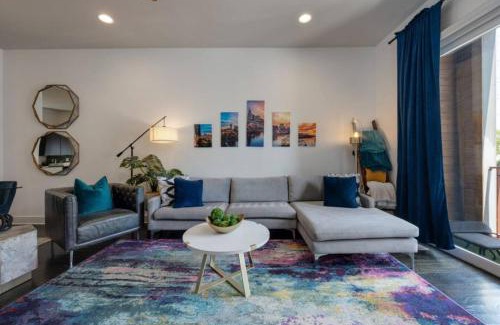 Nashville House | Nashvilla Townhome Gigantic Rooftop Pure Luxury