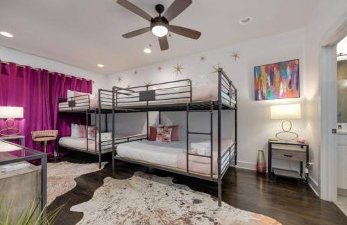 Nashville House | Nashvilla Townhome Gigantic Rooftop Pure Luxury