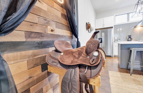 Hadley - Washington House | * Nashville Bachelorette Paradise * Downtown View