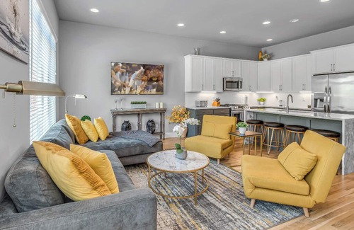 Haynes Area Cottage | Nashville Nest - Rooftop Patio - Mins To Broadway