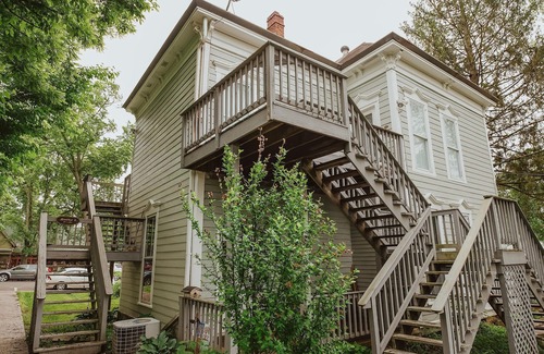 Nashville Apartment | Nashville Suite #2: Pet Friendly, Steps Away from Shops and Restaurants.