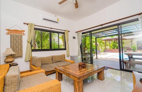 Hua Thanon Villa | Natien Beach Villa