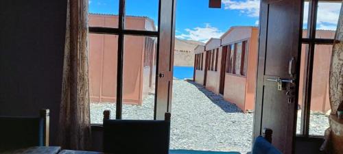 Leh Cabin | Native Retreat Cottage Lukung