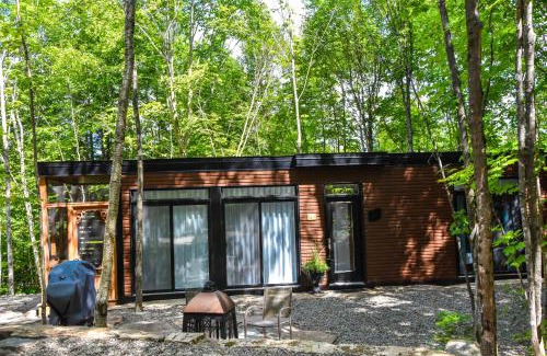 Mandeville House | Natur'Eau Chalets & Spa