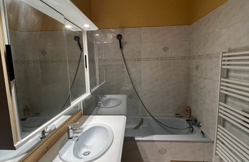 Saint-Germain-la-Chambotte House | Nature & Calm Between Two Lakes