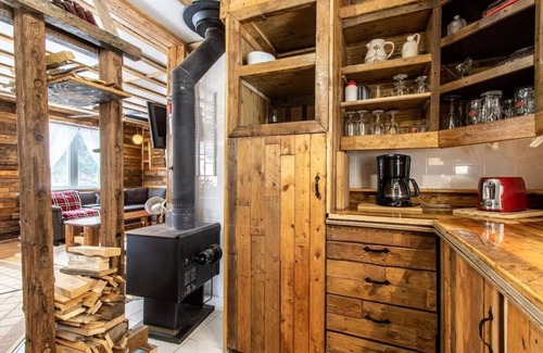 Notre-Dame-de-Lourdes Ski Chalet | Nature Escape & Comfort - Chalet Le Mignon