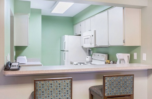 Solivita Hotel | Nature Escape! Pool, Parking, Near Ridgewood Lakes Golf & Country Club