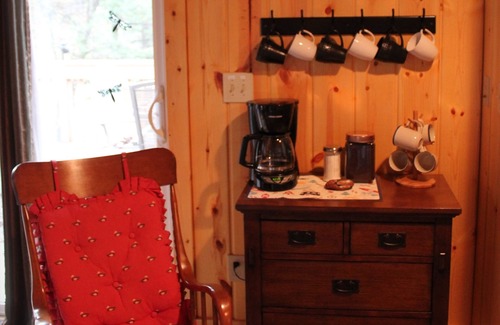 Irons Cabin | Nature's Paradise in a Riverfront Cabin! Tranquil Setting & Endless Outdoor Fun!