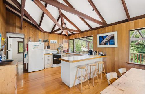 Eagle Bay House | Nature's Retreat Eagle Bay