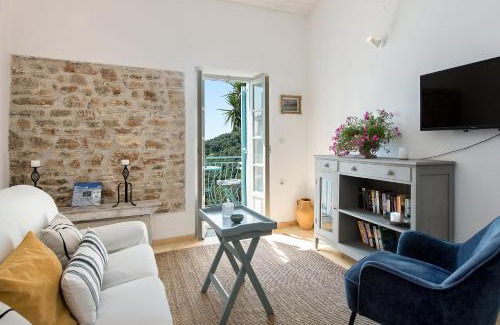 Kavalleraina House | Nausica House