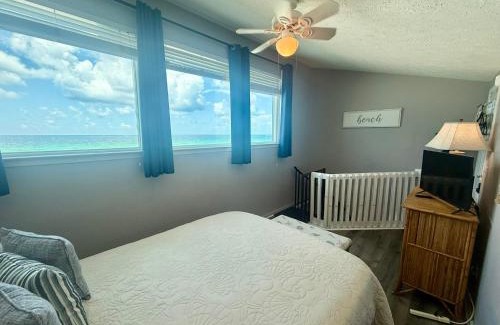 Biltmore Beach House | Nautical Watch Gulf Side Villas B-13