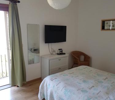 Porto Santo Stefano Bed & Breakfast | Navarro Hill Resort