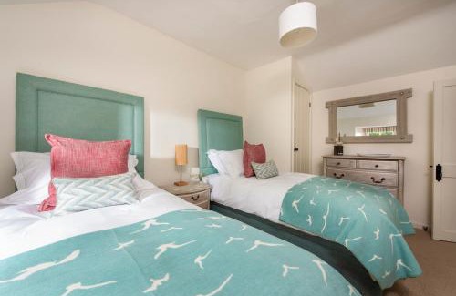 Port Navas House | Navas Nook