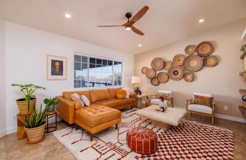 Landers House | Navigate Stays Presents Mystic Sky Desert Ranch