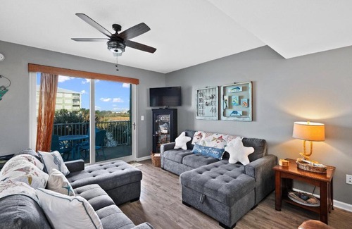 Fort Morgan Apartment | Navy Cove 2113 with Private Boat Slip