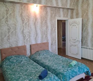 Nakhchivan Apartment | Naxçıvan şəhər mərkəzində kirayə ev2