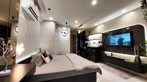 District 9 Bed & Breakfast | NBK Homestay - Beverly Solari Vinhomes Grand Park