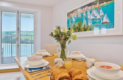 Salcombe Apartment | N° 28 The Salcombe