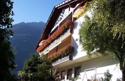 Parcines Apartment | New, comfortable, cozy, apartment in the hiking and biking paradise Meraner Land