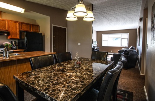 Turnagain Condo | Near Anchorage Airport, Lake Hood And The Cook Inlet Coast