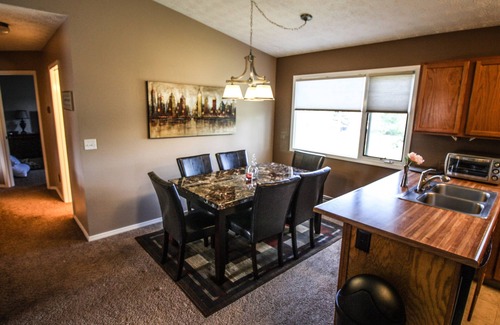Turnagain Condo | Near Anchorage Airport, Lake Hood And The Cook Inlet Coast