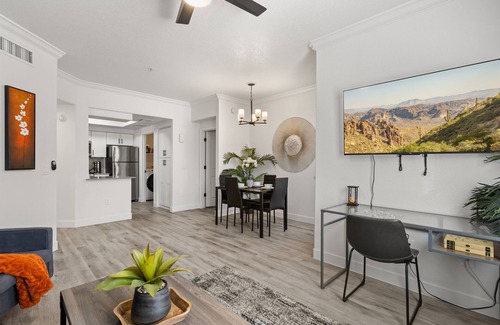 Tempe Condo | Near ASU w/King Beds, Pool & Gym for Relaxation