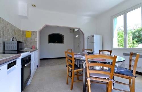 Sorgues House | Near Avignon and the vineyards of Chateauneuf du Pape, in the heart of Provence