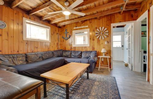 York Beach House | Near Beach and Downtown York Cottage with Yard!