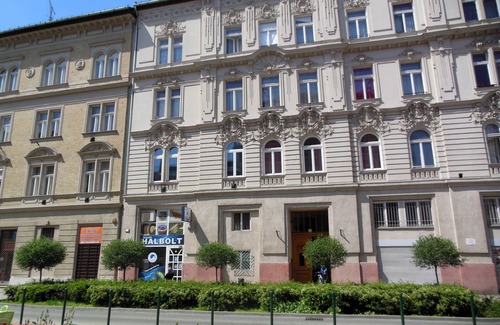 Erzsebetvaros Apartment | Near East railway station, parking, disinfection with OZONE, Nespresso, wifi,