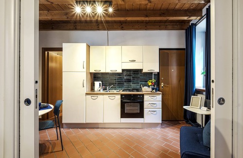 Peschiera del Garda Apartment | Near Gardaland, 2 minutes from the lake, in the heart of Peschiera del Garda! Xenia19