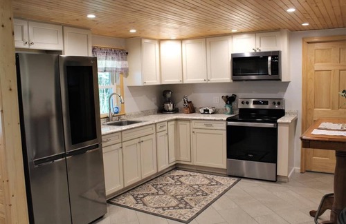 Mouth of Wilson House | Near Grayson Highlands Hot Tub & Creekside Fun