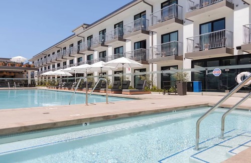 Inglewood House | Near Hollywood Park | Family Room w/Balcony | Outdoor Pool