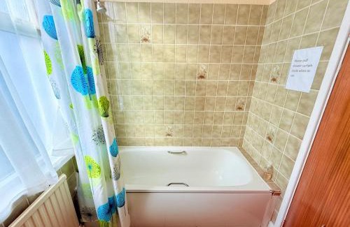 Beeston House | Near Hylands hotel