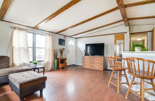 Perryman House | Near Leidos Field at Ripken Stadium Aberdeen Home