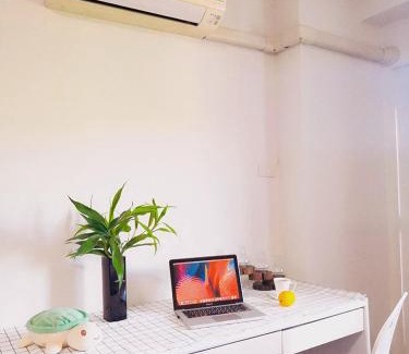 Wat Ket Apartment | Near old city,Nimman,Night Barzaa swimming pool apartment 26