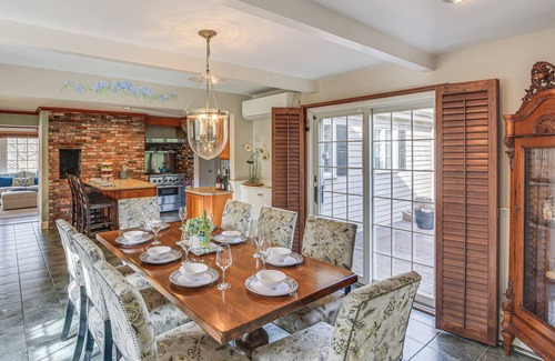 Teaticket House | Near Parks & Dining: Expansive Falmouth Retreat!