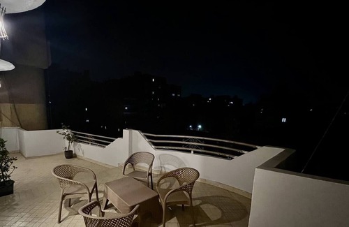 Al-'Umraniyah Hotel | NEAR THE PYRAMIDS INNn5 minutes from the Great Pyramids of Giza & Sphinx!