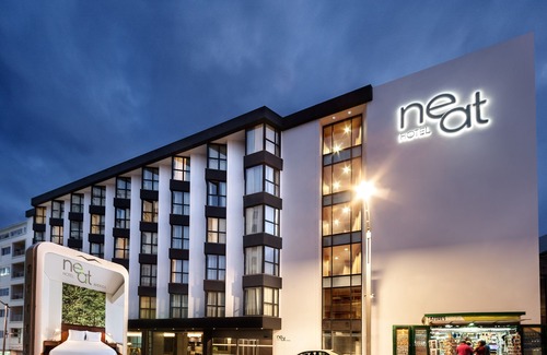 Ponta Delgada Hotel | NEAT Hotel Avenida