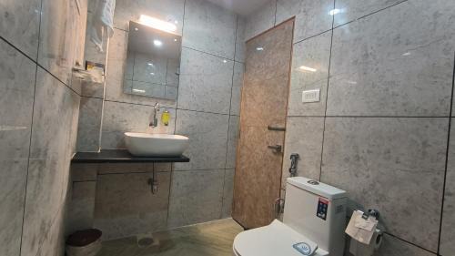 Kumarhatti House | NEELKANTH HOMESTAY