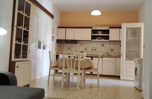Paradisi House | Nefeli s Private House Near Airport