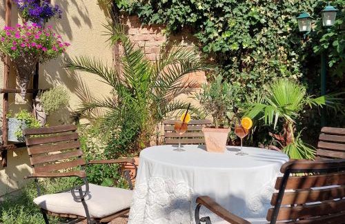 Orlamunde Bed & Breakfast | Neles Nest