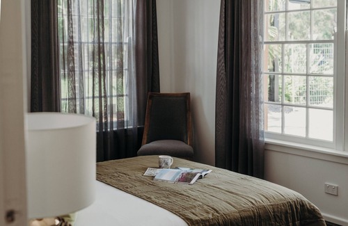 Nelson Bay Hotel | Nelson Palms Motel