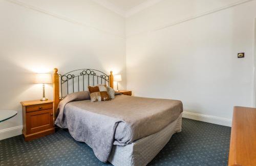 Bridgetown Hotel | Nelsons of Bridgetown