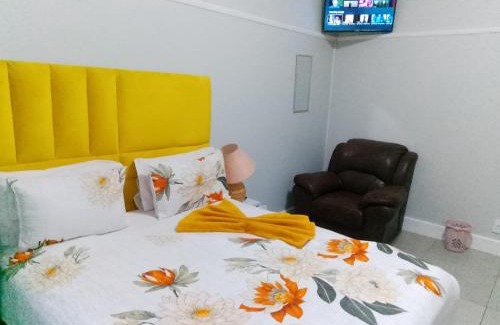 Parow Bed & Breakfast | Neo & Ruks Guest house parow 1