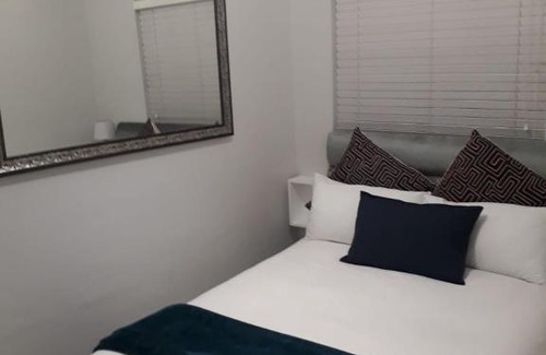 Lagoon Beach Apartment | Neptunes Isle Apartment