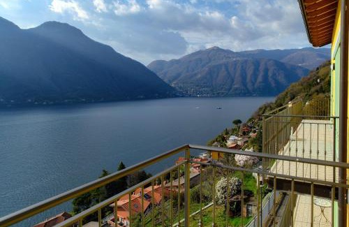 Nesso Apartment | Nesso Mosaic - by MyHomeInComo