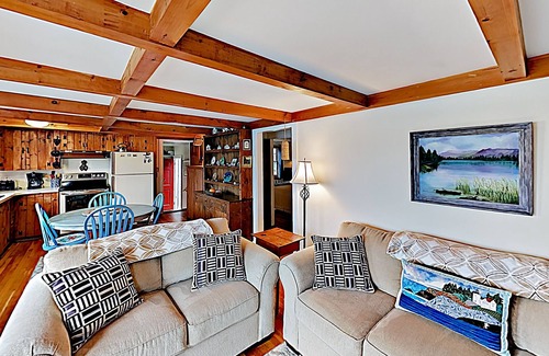 Mount Desert Cottage | Nest On Mount Desert Isle w Beach - 8 Mi to Acadia