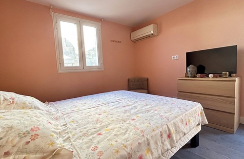 Tourette-du-Chateau Bed & Breakfast | Nestled in a haven of tranquillity in the Préalpes d'Azur regional park.